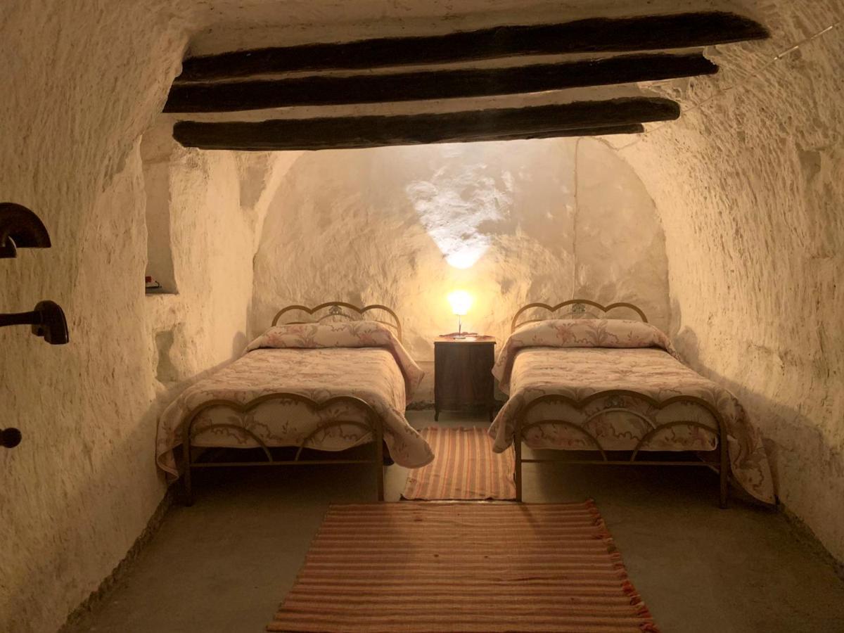 Cueva El Mirador Geoparque De Granada Villa Benamaurel Dış mekan fotoğraf